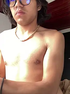 shadowsofgarden online show from February 2025 04:42:02 PM