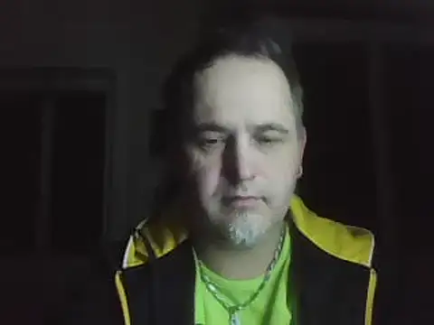 Snapshot of Szolga10 chatting on February 2025 05:30:02 PM Szolga10 online show from February 2025 05:30:02 PM