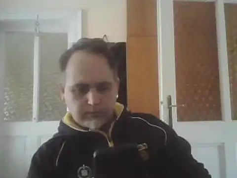 Snapshot of Szolga10 chatting on February 2025 11:50:01 AM Szolga10 online show from February 2025 11:50:01 AM