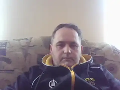 Snapshot of Szolga10 chatting on March 2025 09:49:01 AM Szolga10 online show from March 2025 09:49:01 AM