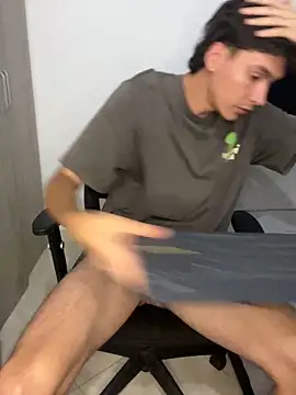 Snapshot of jacknoriz chatting on March 2025 04:41:02 AM jacknoriz online show from March 2025 04:41:02 AM