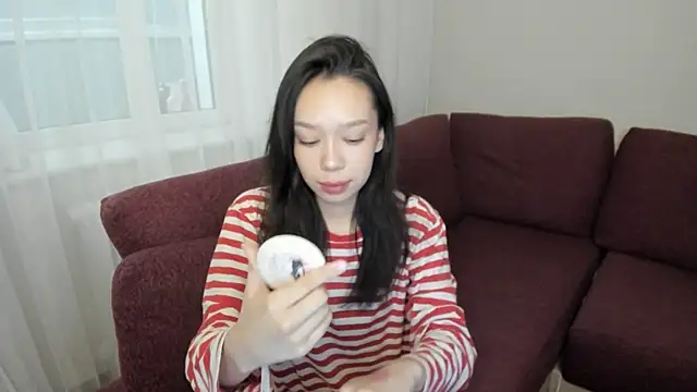 Snapshot of CherryMolly chatting on September 2025 12:36:01 AM CherryMolly online show from September 2025 12:36:01 AM