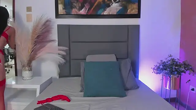 MiaHertz online show from March 2026 12:06:02 AM