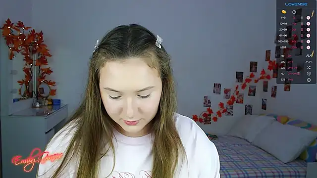 EmilyxxGraces online show from November 2025 01:44:02 AM