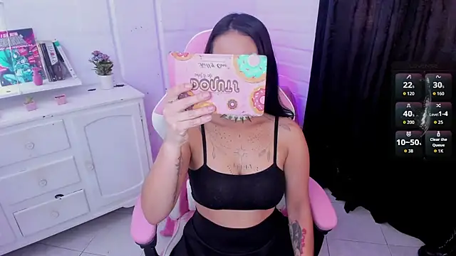 Nyx Blackmoon online show from September 2025 03:01:01 PM