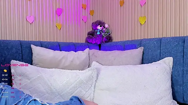 elizabeth 20 online show from February 2025 07:03:01 PM