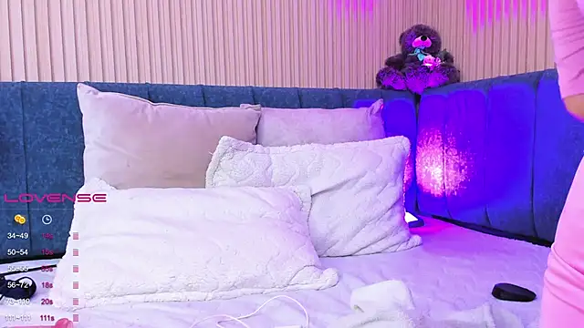 elizabeth 20 online show from March 2025 10:26:01 PM