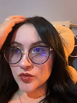 ValentinaOrtiz3 online show from February 2026 01:33:01 AM