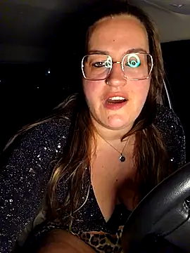 justtess online show from November 2025 10:52:02 PM