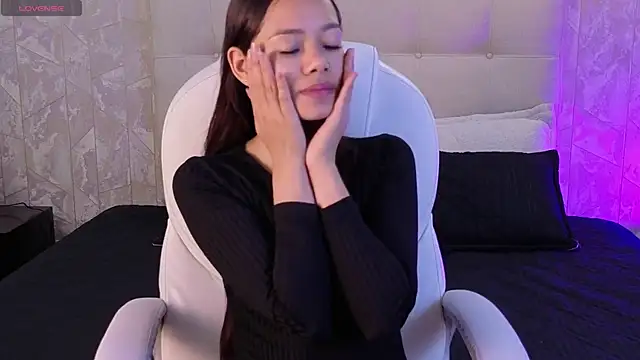 sara sharma  online show from October 2025 12:46:01 PM