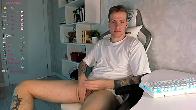 jaffersonlouis online show from March 2025 06:34:01 PM