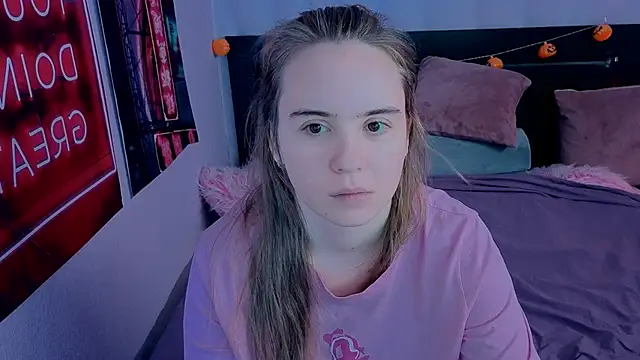 Lika 0ne online show from November 2025 09:56:02 AM