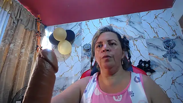 alina maturehot online show from October 2025 08:44:02 PM