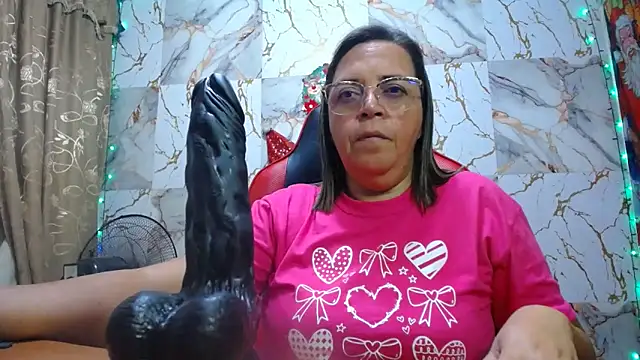 alina maturehot online show from December 2025 01:14:01 AM