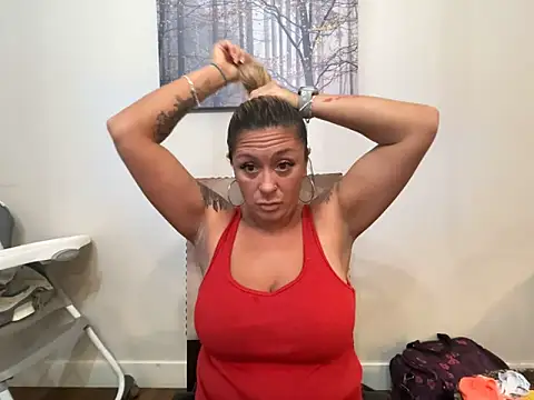 bossyroxy84 online show from October 2025 11:16:02 PM