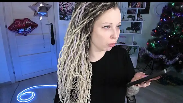 HoneySallyMoore online show from January 2026 03:27:01 PM