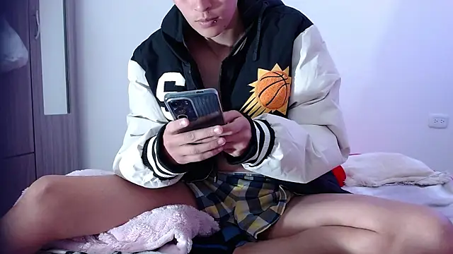 duo peludoo online show from October 2025 04:08:02 PM