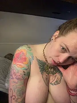 favoritestepsis online show from November 2025 01:17:02 PM