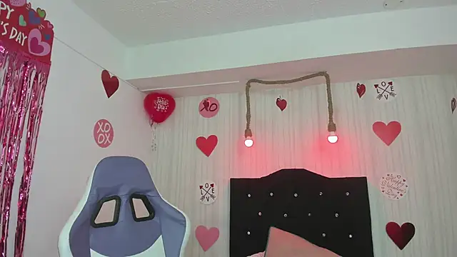 Snapshot of nicky_angel1 chatting on February 2026 06:48:01 PM nicky angel1 online show from February 2026 06:48:01 PM