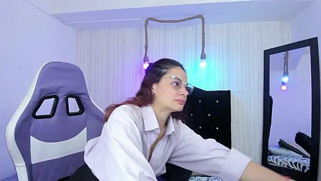 Snapshot of nicky_angel1 chatting on March 2026 06:58:02 PM nicky angel1 online show from March 2026 06:58:02 PM