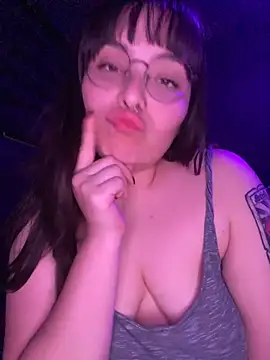 Snapshot of Solo_yoss chatting on February 2026 06:55:02 AM Solo yoss online show from February 2026 06:55:02 AM