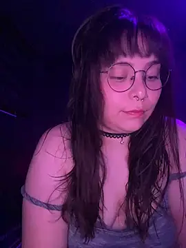 Snapshot of Solo_yoss chatting on February 2026 06:44:02 AM Solo yoss online show from February 2026 06:44:02 AM