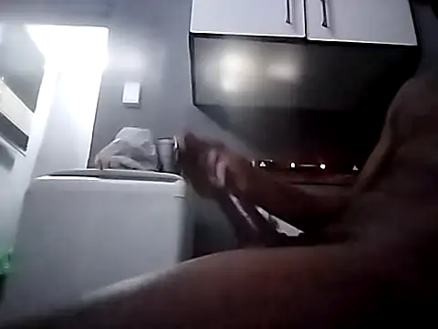 Snapshot of machinery98ron chatting on October 2025 02:12:02 AM machinery98ron online show from October 2025 02:12:02 AM