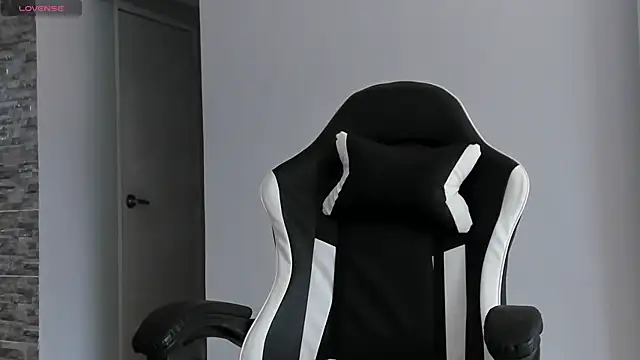 Snapshot of salvatore_montt chatting on February 2025 10:25:01 PM salvatore montt online show from February 2025 10:25:01 PM