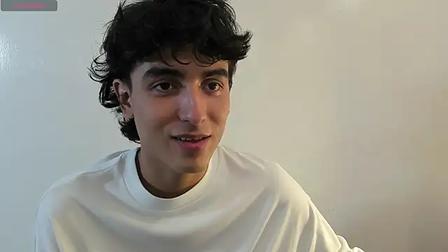 Snapshot of salvatore_montt chatting on March 2025 01:35:02 AM salvatore montt online show from March 2025 01:35:02 AM