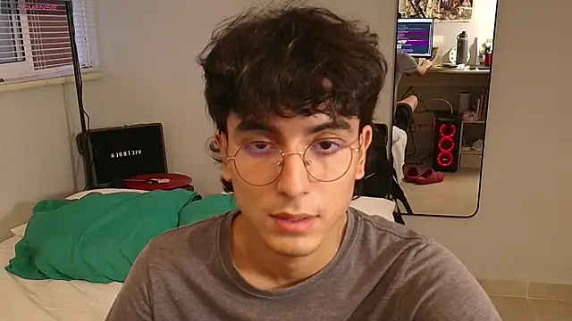 Snapshot of salvatore_montt chatting on March 2025 11:22:01 PM salvatore montt online show from March 2025 11:22:01 PM