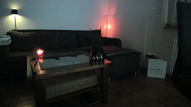 molicaremolicare online show from November 2025 06:23:01 AM