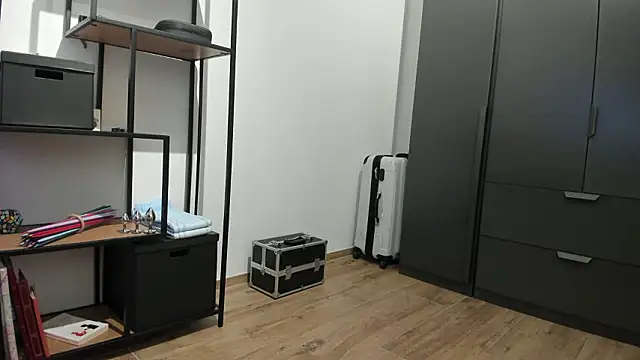 molicaremolicare online show from February 2026 05:05:02 PM