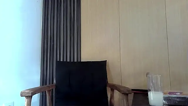 DivineRoza online show from July 2026 08:06:02 AM