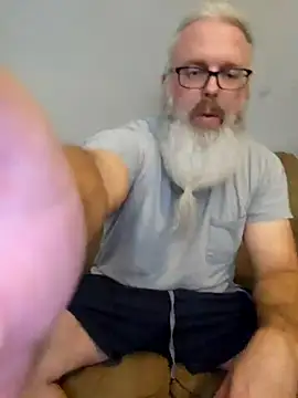 HardSteele97 online show from December 2025 07:29:02 PM