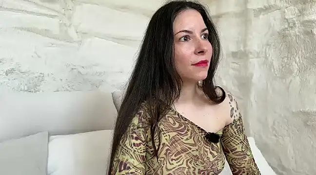 SandraSchon online show from February 2025 07:37:01 AM