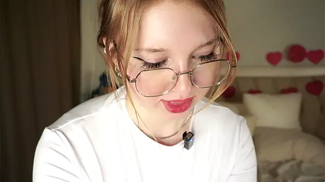 EdlaHames online show from February 2025 01:53:02 PM