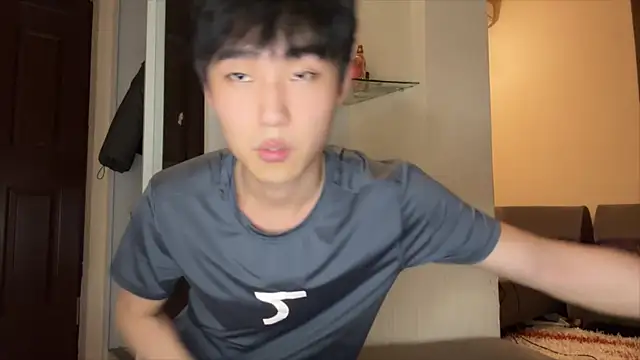 Snapshot of Brian_Stars chatting on February 2026 02:17:02 PM Brian Stars online show from February 2026 02:17:02 PM