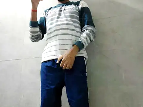 Snapshot of Lustyluckyy chatting on February 2025 05:47:02 PM Lustyluckyy online show from February 2025 05:47:02 PM