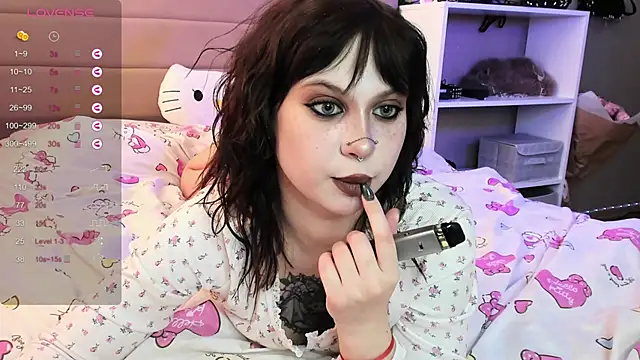 marynixoxo online show from February 2026 07:13:01 AM