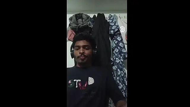 Harsh424242 online show from March 2025 07:12:02 PM