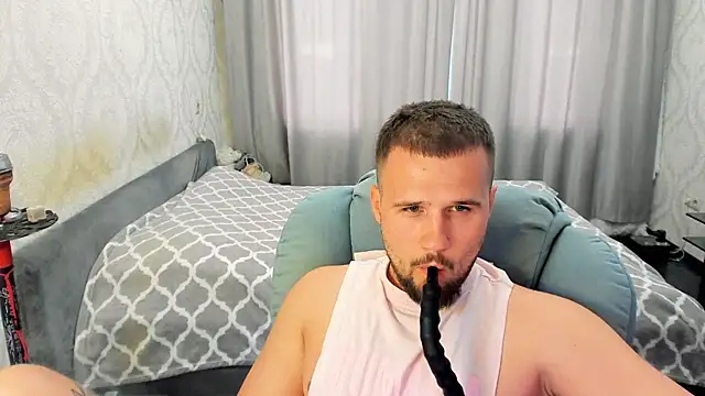 Vladik b online show from July 2026 04:09:01 PM