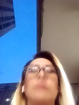 Snapshot of CandieGilson__ chatting on September 2025 10:37:02 AM CandieGilson   online show from September 2025 10:37:02 AM