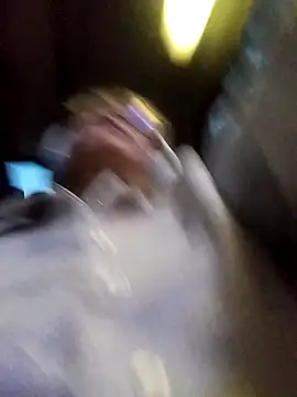 CandieGilson   online show from April 2026 10:49:02 AM