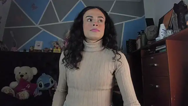 Snapshot of Meghan_hott chatting on October 2025 07:07:01 AM Meghan hott online show from October 2025 07:07:01 AM