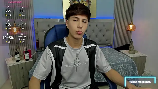 Estiv18  online show from November 2025 02:48:02 AM