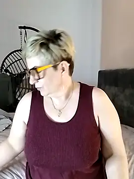 Pumabionda online show from March 2025 09:04:02 AM