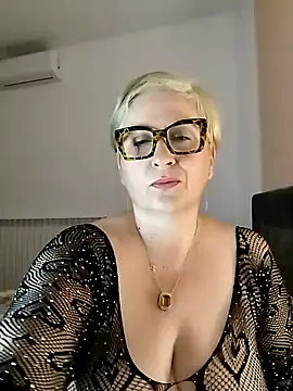 Pumabionda online show from October 2025 10:33:01 PM