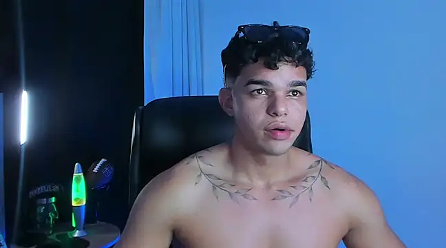 Snapshot of samm_sv chatting on March 2025 03:13:02 AM samm sv online show from March 2025 03:13:02 AM