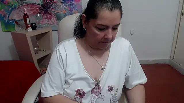 leonela 69 online show from September 2025 03:33:02 AM