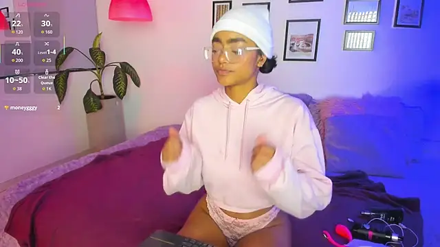 Alice simmons online show from February 2026 07:42:02 PM